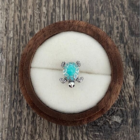 925 Sterling Silver Turquoise Turtle Charm - Picture 3 of 8